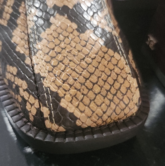 Sam Edelman Dasha Dark Wheat/Exotic Snake Print Ankle Boots - Picture 3 of 8